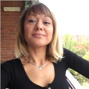 Profesora trilingüe con experiencia